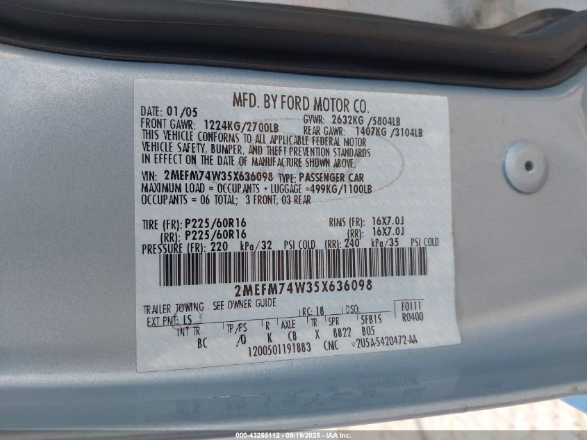 2005 Mercury Grand Marquis Gs VIN: 2MEFM74W35X636098 Lot: 43255112