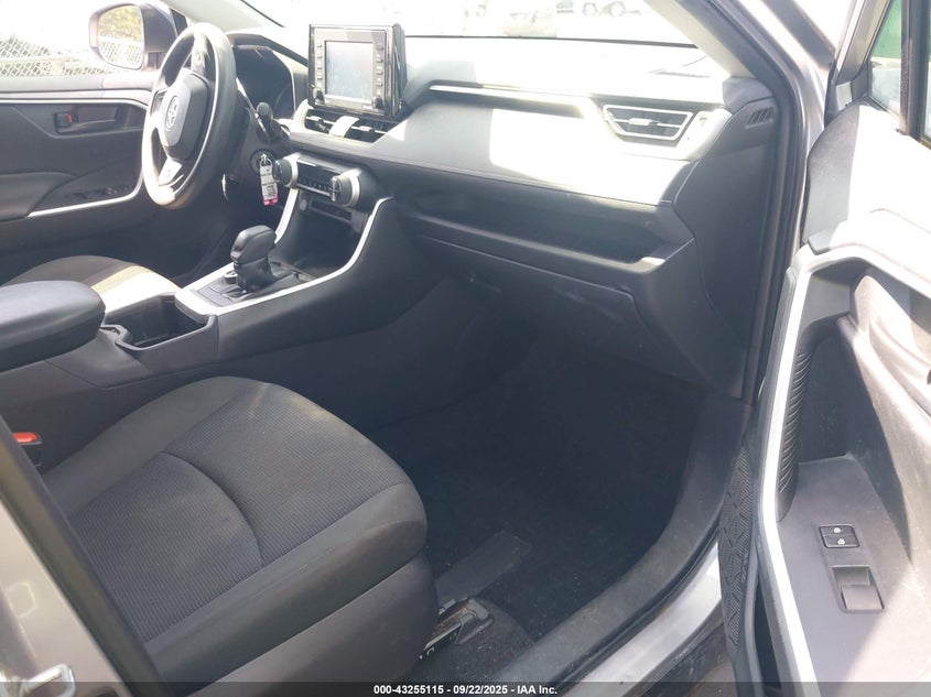 VIN JTMLWRFV1ND159497 2022 TOYOTA RAV4 HYBRID LE