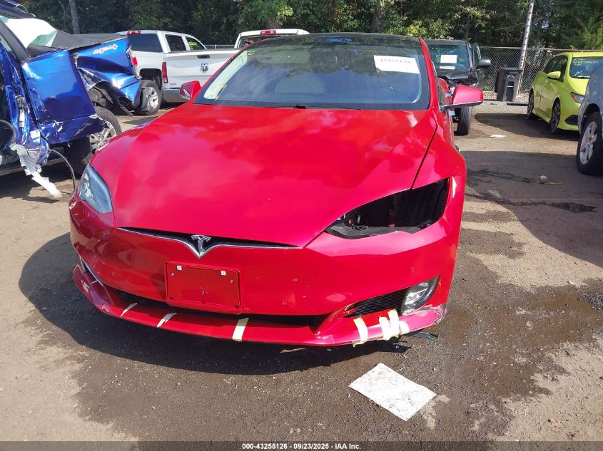 2018 Tesla Model S 100D/75D/P100D VIN: 5YJSA1E26JF254756 Lot: 43255126