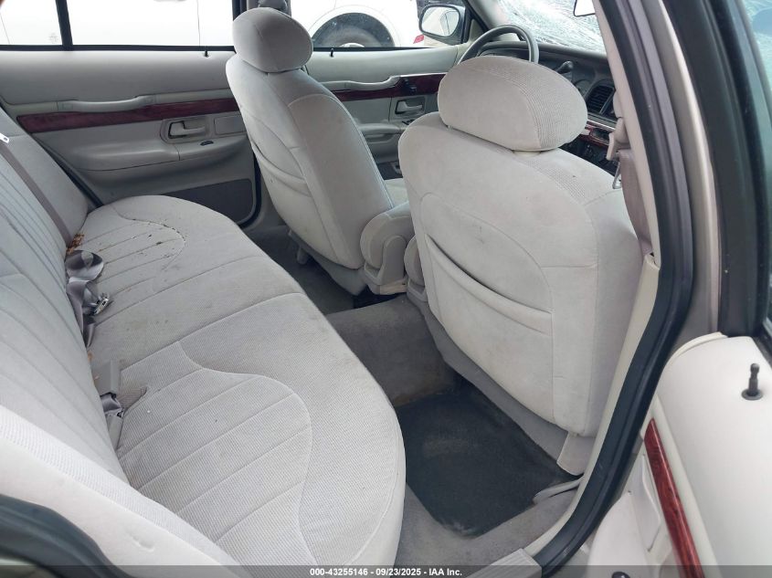 2001 Mercury Grand Marquis Gs VIN: 2MEFM74W01X610388 Lot: 43255146