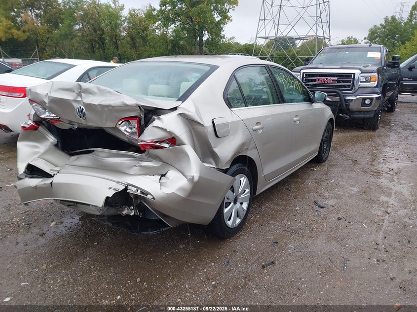 2013 VOLKSWAGEN JETTA 2.5L SE - 3VWDP7AJ8DM301046