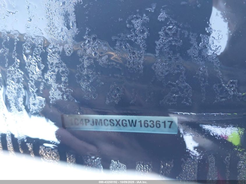 2016 Jeep Cherokee Latitude VIN: 1C4PJMCSXGW163617 Lot: 43255192