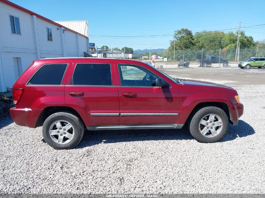 2007 Jeep Grand Cherokee Laredo VIN: 1J8GR48K27C687260 Lot: 43255224