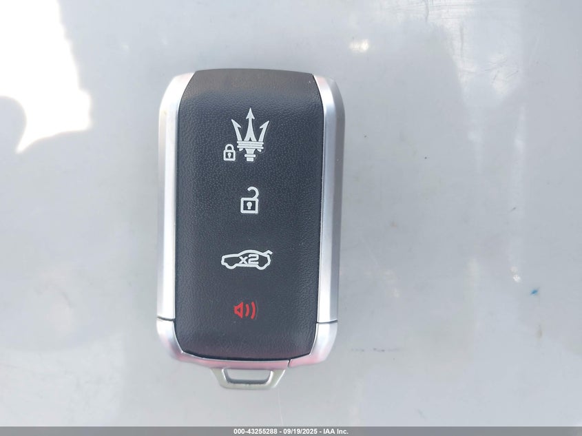 2023 MASERATI GRECALE GT ZN682AVA9P7415869