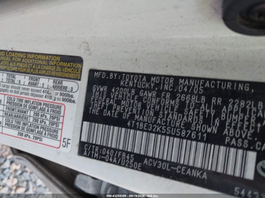 2005 Toyota Camry Le VIN: 4T1BE32K55U587611 Lot: 43255399