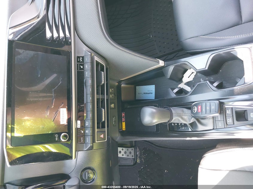 2025 TOYOTA CAMRY SE - 4T1DAACK1SU043867