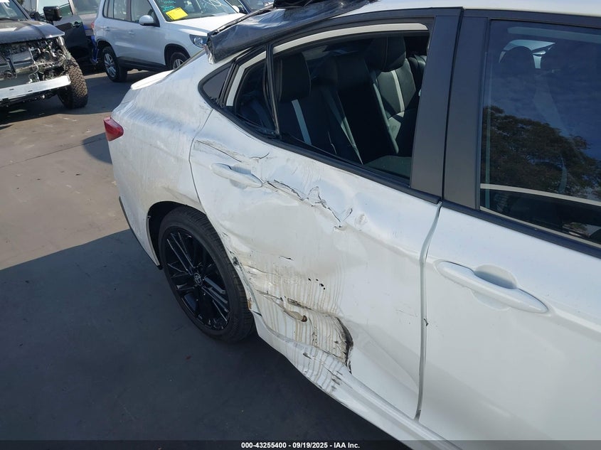 2025 TOYOTA CAMRY SE - 4T1DAACK1SU043867