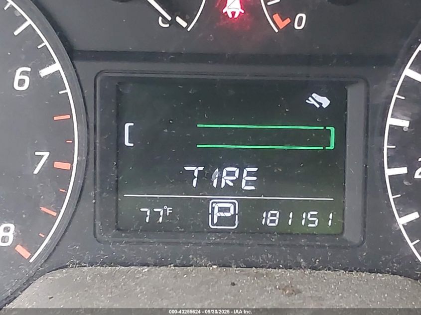 2014 Nissan Sentra S VIN: 3N1AB7APXEL687049 Lot: 43255624