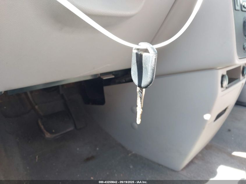 2004 Ford Freestar Sel VIN: 2FMZA52204BA62790 Lot: 43255642