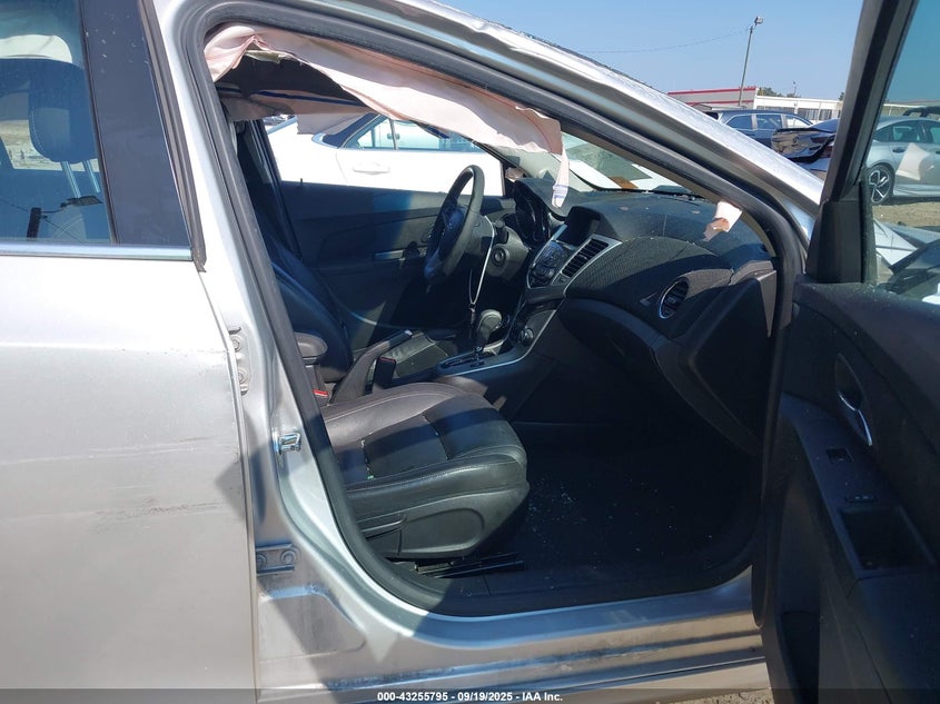 1G1PE5SBXF7223585 2015 CHEVROLET CRUZE photo no. 5