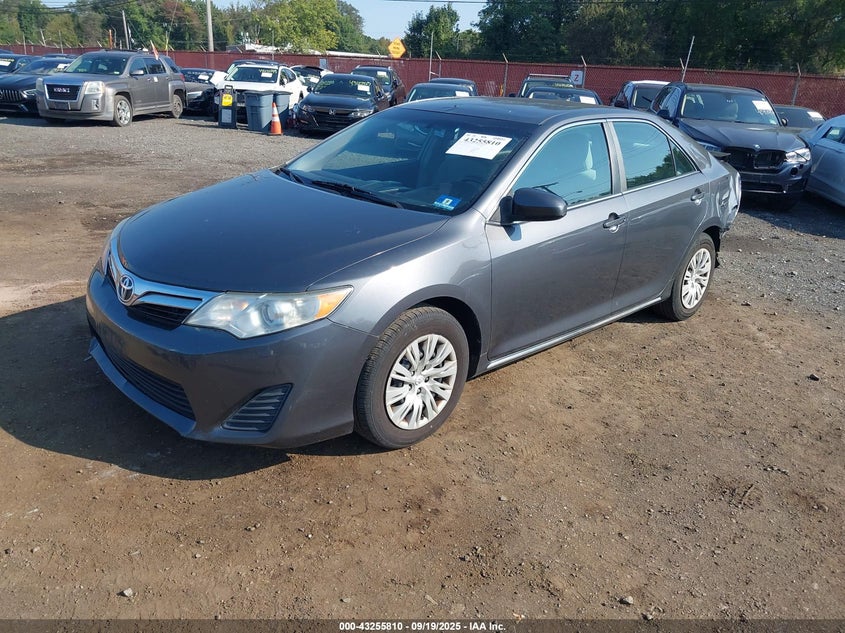 4T4BF1FK3CR250319 2012 TOYOTA CAMRY photo no. 2