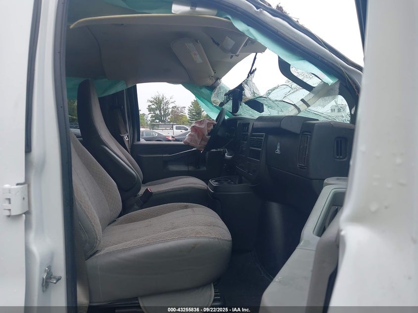 2019 CHEVROLET EXPRESS 3500 LT - 1GAZGPFG6K1153147