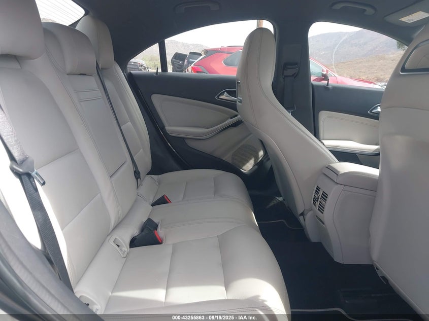 2017 MERCEDES-BENZ CLA 250 - WDDSJ4EB3HN412926