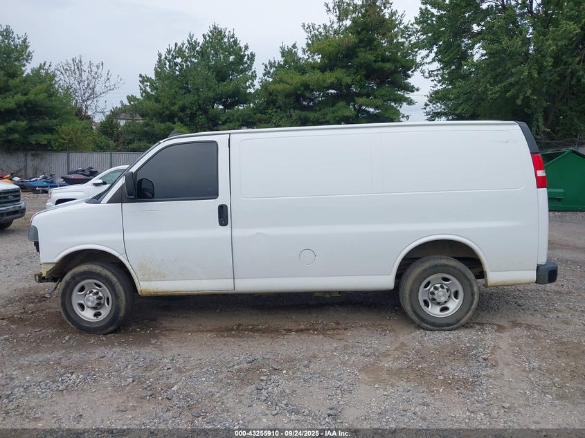 2021 Chevrolet Express Cargo Rwd 2500 Regular Wheelbase Wt VIN: 1GCWGAFPXM1149144 Lot: 43255910
