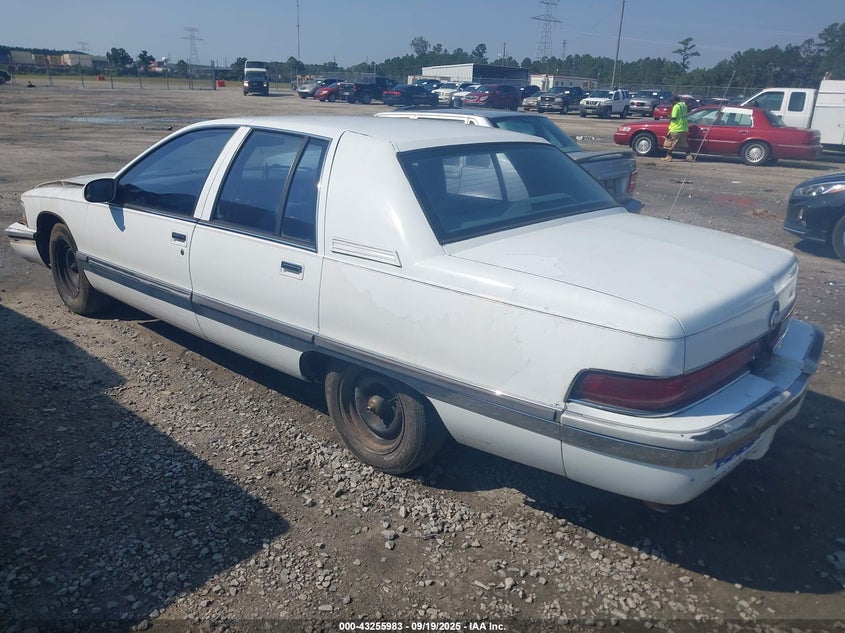1995 Buick Roadmaster white sedan gasoline 1G4BN52P6SR403153 photo #4