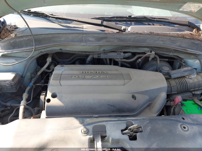 2003 Honda Pilot Ex VIN: 2HKYF18413H620233 Lot: 43256001