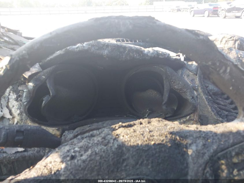 2017 Hyundai Santa Fe Sport 2.4L VIN: 5XYZUDLB4HG424612 Lot: 43256043