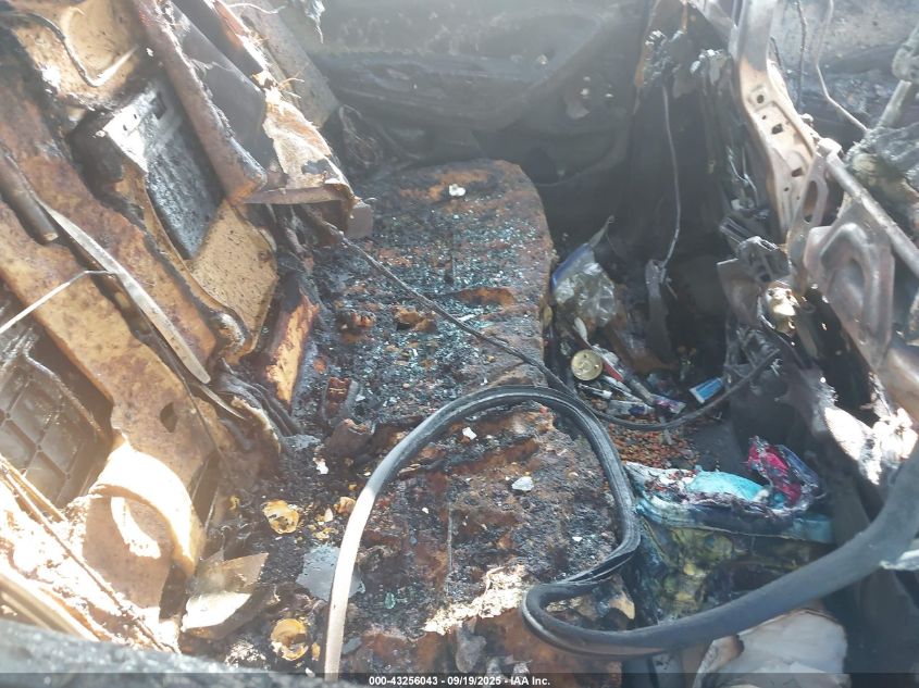 2017 Hyundai Santa Fe Sport 2.4L VIN: 5XYZUDLB4HG424612 Lot: 43256043