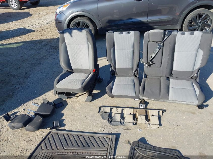 2018 Ford Escape Se VIN: 1FMCU9GD4JUB16483 Lot: 43256053