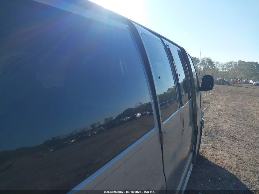 2002 Chevrolet Express Lt VIN: 1GNFG65R221141060 Lot: 43256082