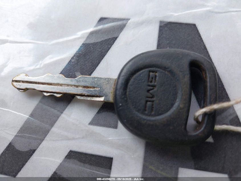 2002 GMC Envoy Slt VIN: 1GKDT13S922258279 Lot: 43256278