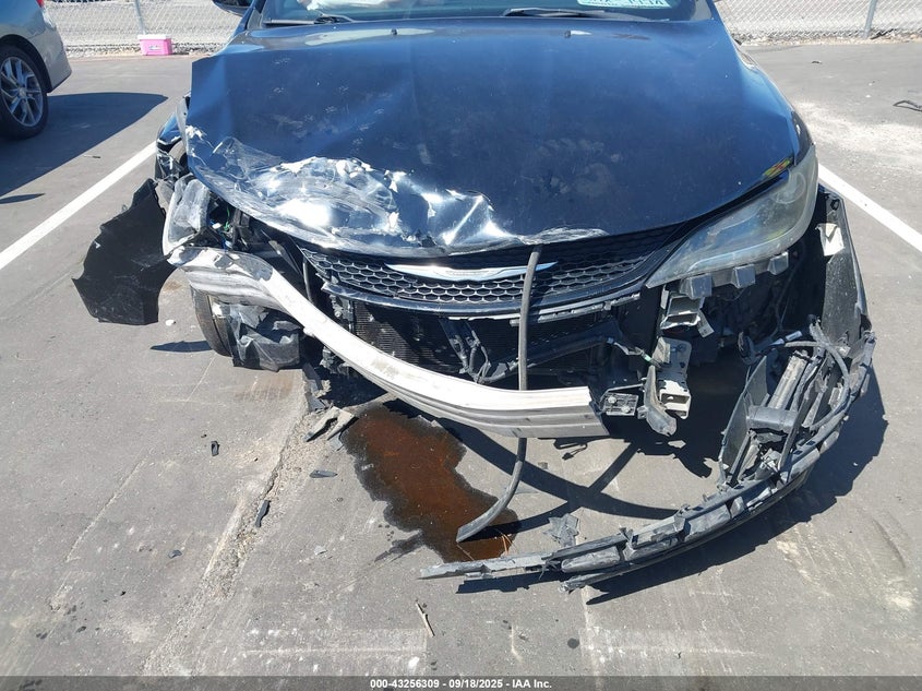 2015 Chrysler 200 S VIN: 1C3CCCBB5FN626633 Lot: 43256309