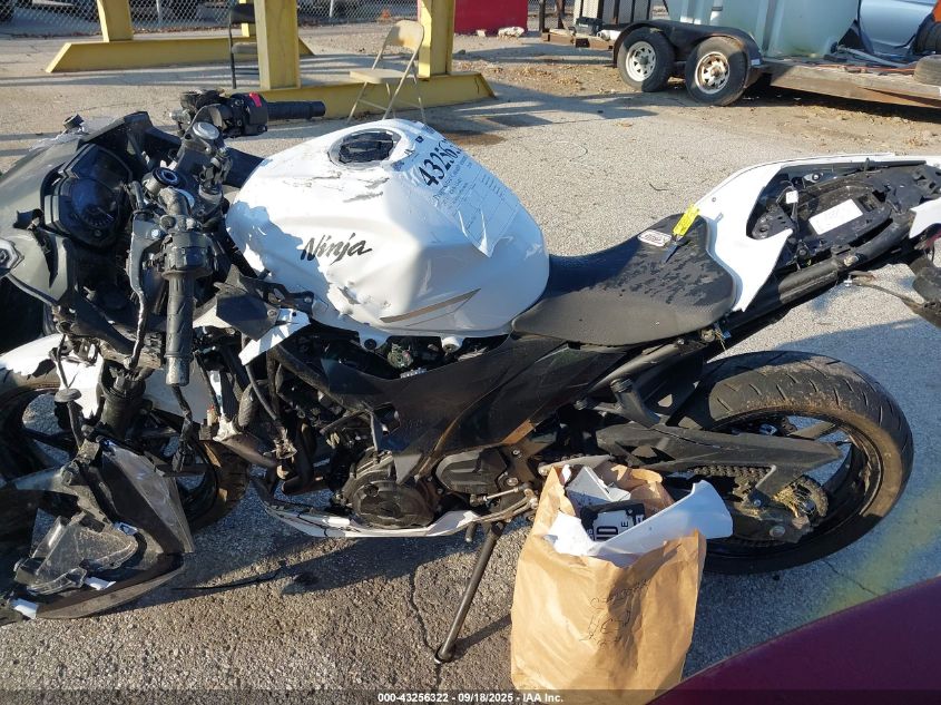 2023 Kawasaki Ex400 VIN: JKAEXKH17PDAM8380 Lot: 43256322