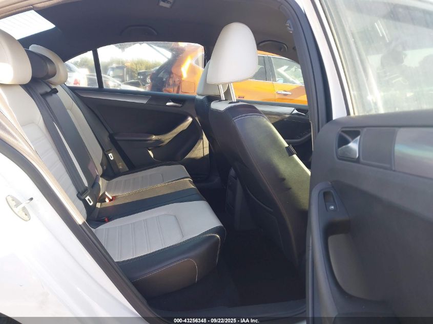 2016 Volkswagen Jetta 1.8T Sport VIN: 3VWD17AJ8GM371023 Lot: 43256348