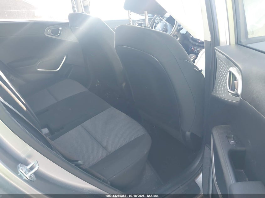 2023 KIA SOUL LX - KNDJ23AU6P7896307