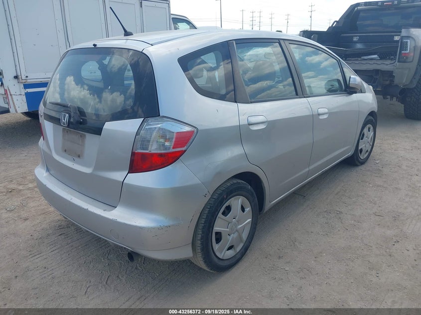 2013 HONDA FIT - JHMGE8H39DC074730