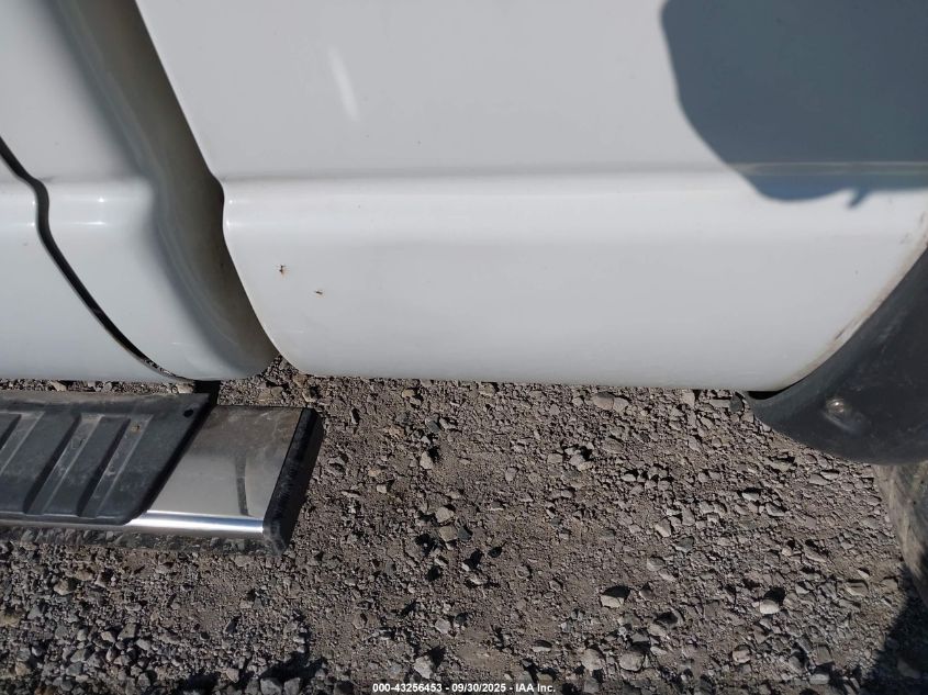 2008 Dodge Ram 1500 Slt VIN: 1D7HU18208J155677 Lot: 43256453