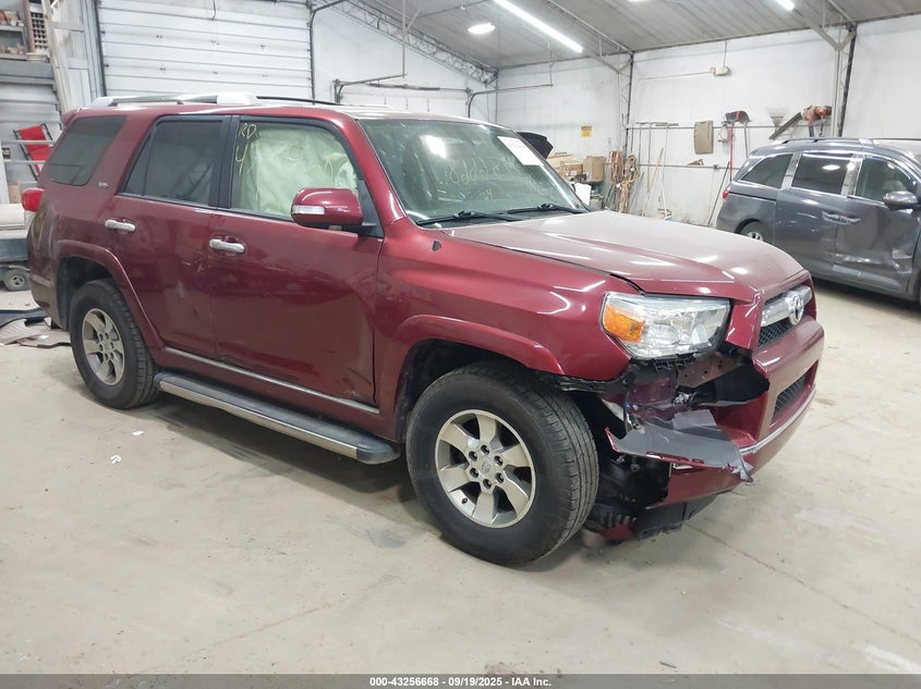 2013 TOYOTA 4RUNNER SR5 - JTEBU5JR4D5144310