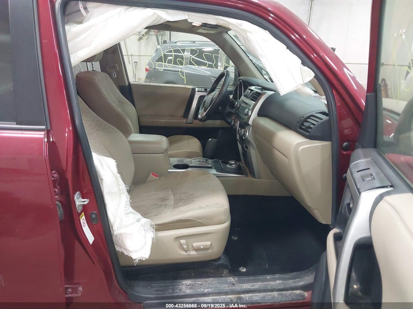 2013 TOYOTA 4RUNNER SR5 - JTEBU5JR4D5144310