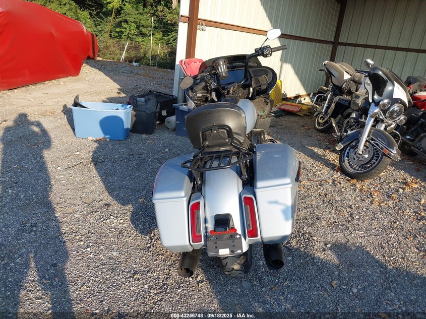 1HD1KH718RB654594 2024 HARLEY-DAVIDSON ROAD GLIDE photo no. 6