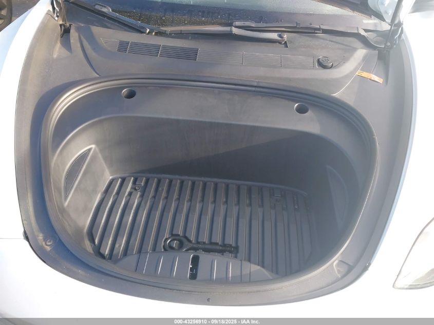 2022 Tesla Model 3 Long Range Dual Motor All-Wheel Drive VIN: 5YJ3E1EBXNF231995 Lot: 43256910