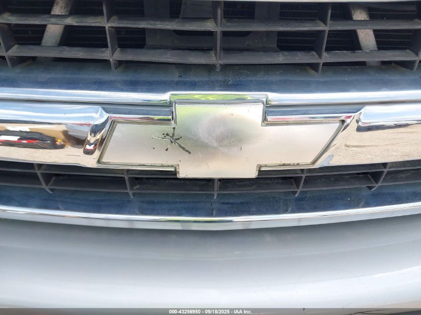 2004 Chevrolet Tahoe Lt VIN: 1GNEC13Z04R193675 Lot: 43256950