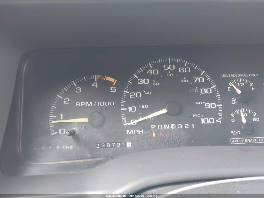 1995 Chevrolet Tahoe K1500 VIN: 3GNEK18K5SG119079 Lot: 43256955