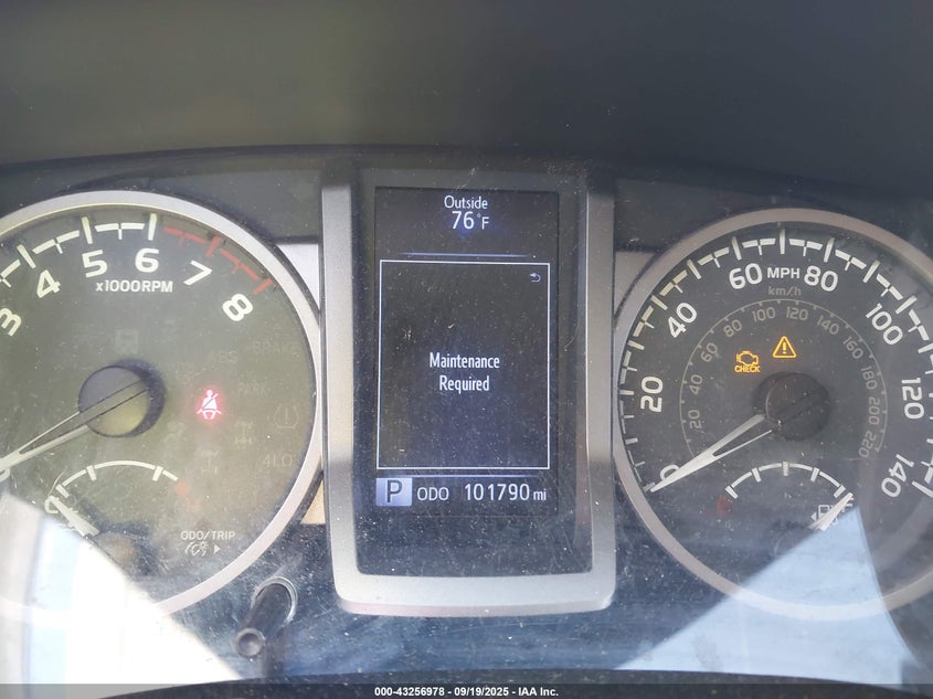 2017 TOYOTA TACOMA SR5 V6 3TMDZ5BN7HM033616