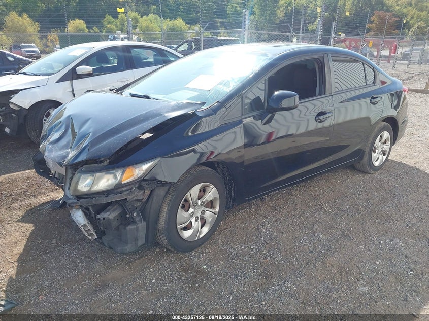 2HGFB2F52DH576078 2013 HONDA CIVIC photo no. 2