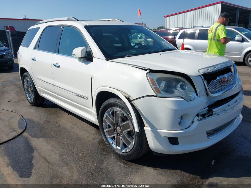 GMC ACADIA DENALI