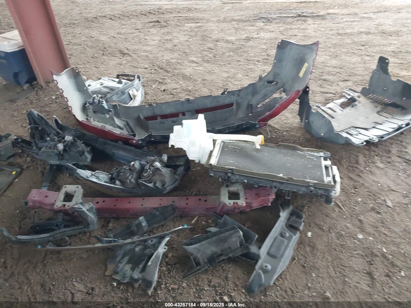 2018 Subaru Forester 2.5I Premium VIN: JF2SJAGC4JH413572 Lot: 43257184