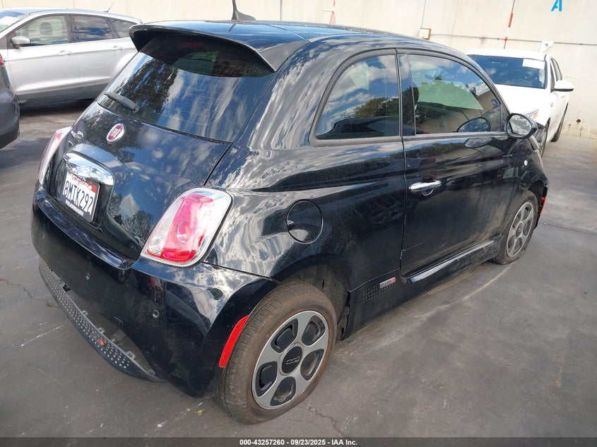 Vin: 3c3cffge2gt197772, lot: 43751828, fiat 500e battery electric 20164