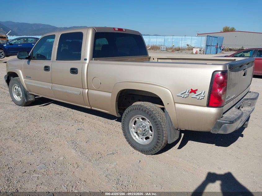 1GCGK13U95F828341 2005 CHEVROLET SILVERADO photo no. 3