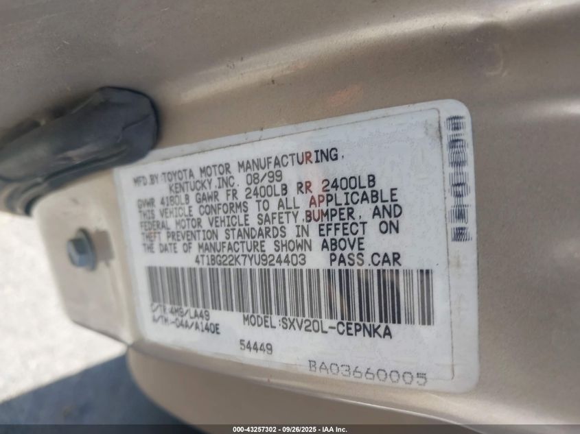 2000 Toyota Camry Le VIN: 4T1BG22K7YU924403 Lot: 43257302