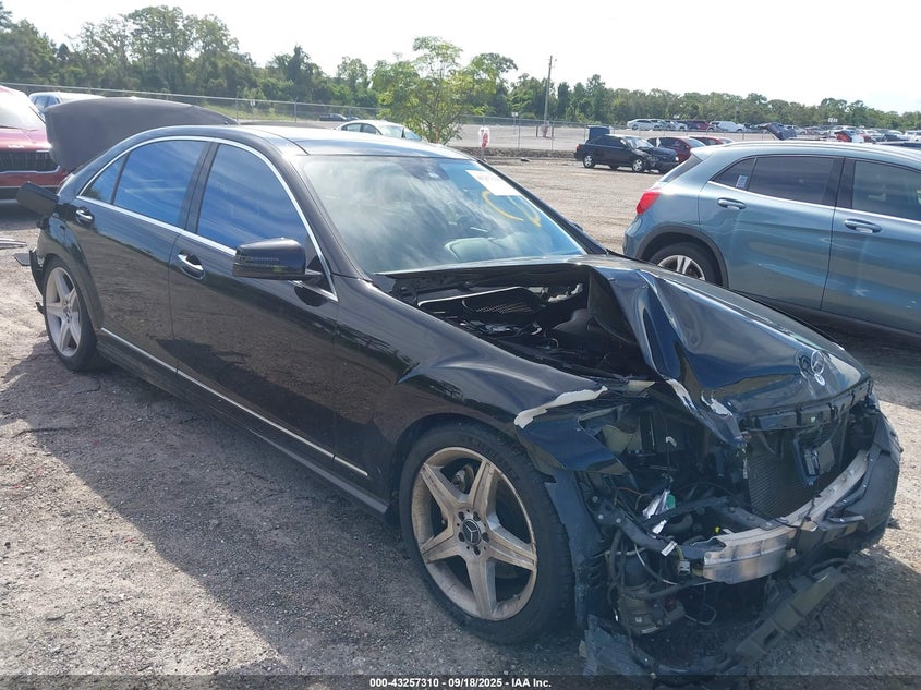 MERCEDES-BENZ S-CLASS S 550