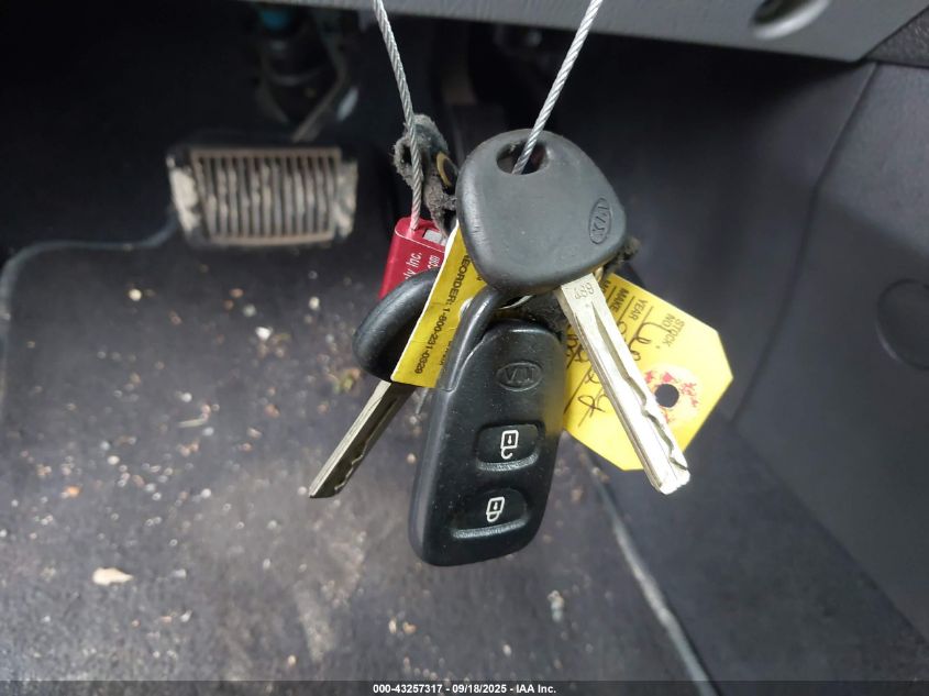 2012 Kia Sorento Lx VIN: 5XYKT3A69CG229568 Lot: 43257317