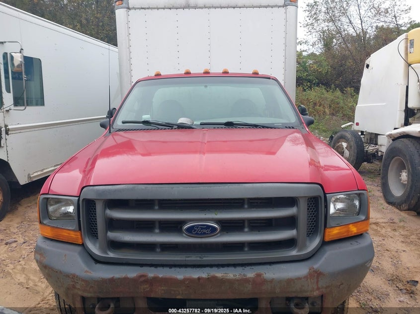 2000 Ford F-450 Lariat/Xl/Xlt VIN: 1FDXF46F2YEC05264 Lot: 43257782