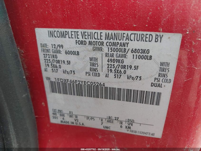2000 Ford F-450 Lariat/Xl/Xlt VIN: 1FDXF46F2YEC05264 Lot: 43257782