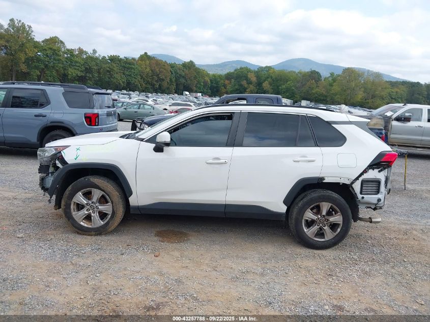 2021 Toyota Rav4 Xle VIN: 2T3W1RFV0MC117594 Lot: 43257788