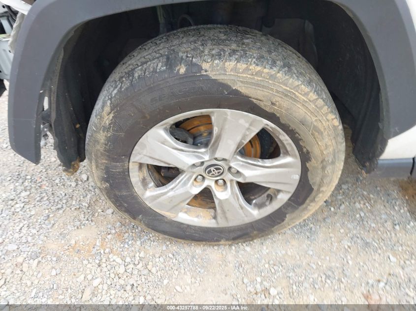 2021 Toyota Rav4 Xle VIN: 2T3W1RFV0MC117594 Lot: 43257788